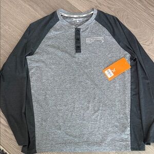 Orangetheory Men’s Two-Tone Long Sleeve Henley - Light Gray & Dark Gray